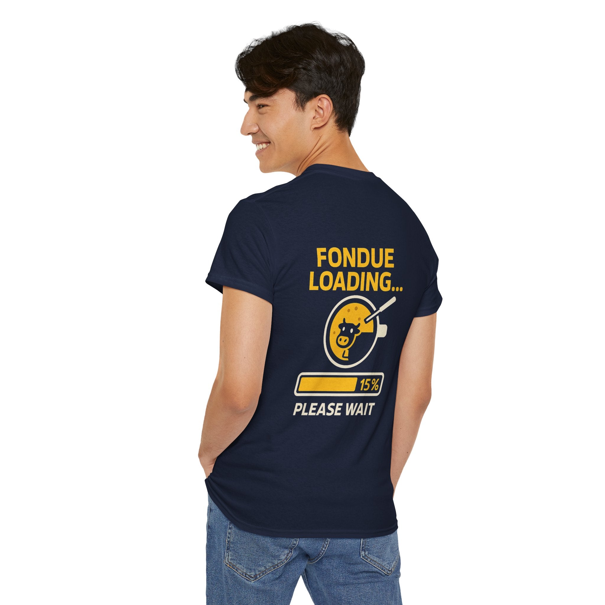Fondue Loading – Schweizer Winter Meme T-Shirt