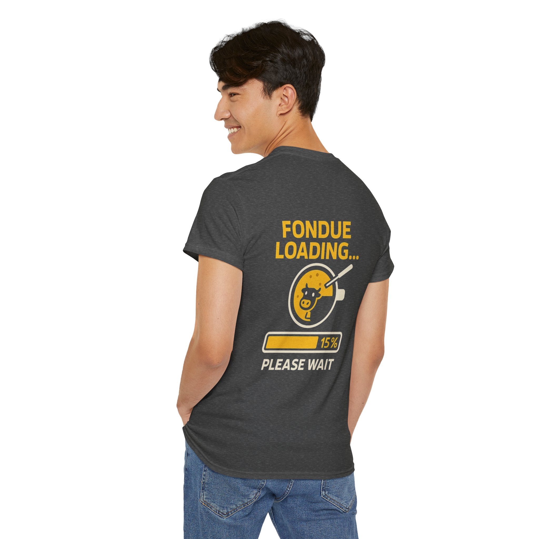 Fondue Loading – Schweizer Winter Meme T-Shirt
