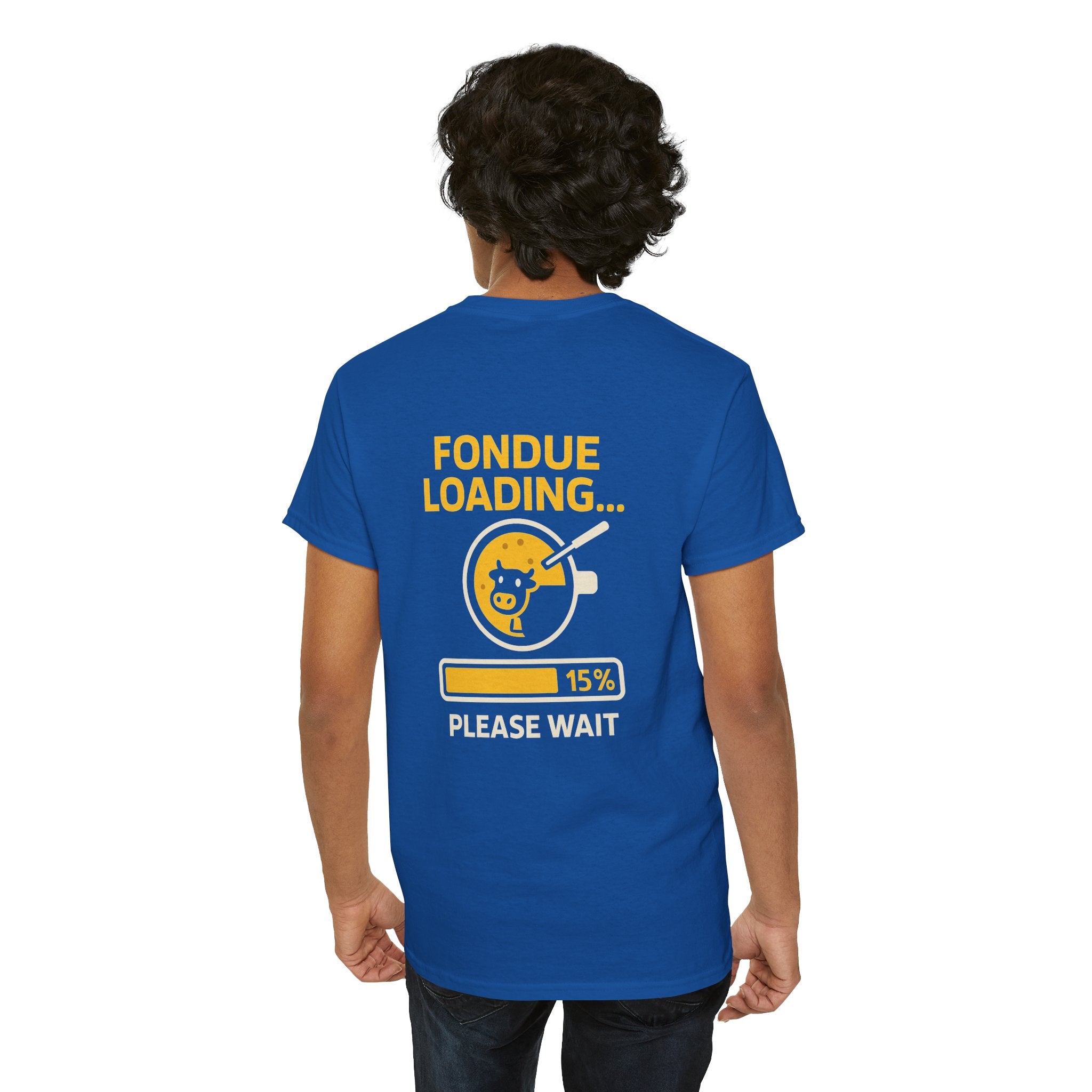 Fondue Loading – Schweizer Winter Meme T-Shirt
